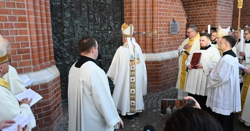 Ponowne otwarcie katedry opolskiej