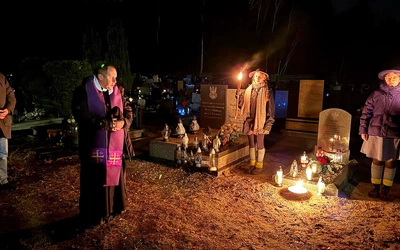 Spoczął w alei zasłużonych