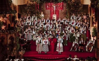 W świątecznej, góralskiej atmosferze wystąpiły gwiazdy polskiej sceny muzycznej.