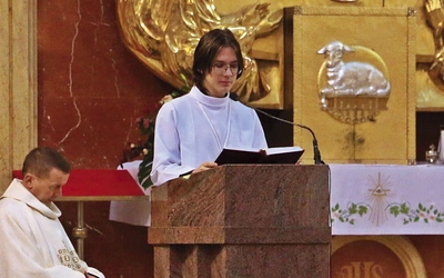 Nie brakuje młodych chłopaków, którzy chcą się rozwijać duchowo.