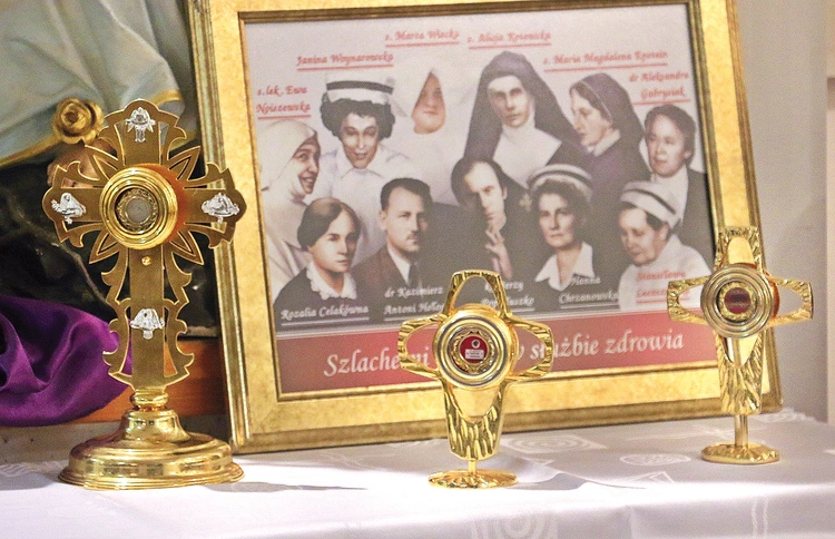 Peregrynacja  jest przygotowaniem do majowej pielgrzymki służby zdrowia  na Jasną Górę.