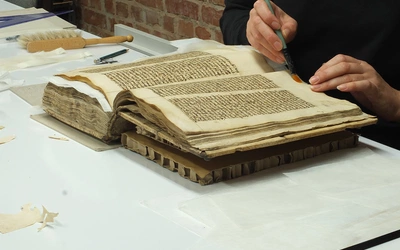 Kazania, prawo i pieśń sprzed wieków. Co kryją rękopisy z Sandomierza?