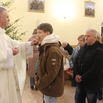 Łękawica. Rozpoczęcie peregrynacji relikwii i obrazu błogosławionej rodziny Ulmów w domach parafian
