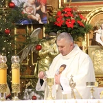 Łękawica. Rozpoczęcie peregrynacji relikwii i obrazu błogosławionej rodziny Ulmów w domach parafian