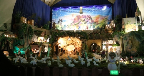 Szopka bożonarodzeniowa u radomskich bernardynów