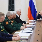 Kreml deklaruje, że zaostrzy stanowisko w rozmowach o Ukrainie