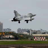 Samolot tajwańskich sił zbrojnych w pogotowiu