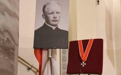 Kapłanowi niezłomnemu