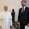 Czy Leon XIV będzie płacił podatki w USA?