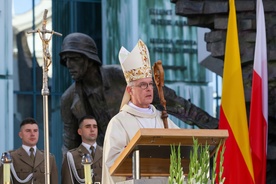 Bp Lechowicz: Powstańcy Warszawscy są dla nas przykładem