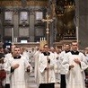 Rozpoczyna się Msza w Bazyice św. Piotra