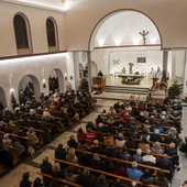 Podczas Mszy w Crans-Montana za ofiary tragedii 