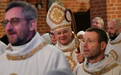 Trzy noworoczne pytania do biskupa diecezjalnego 