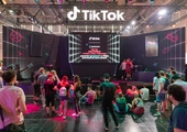 Eksperci alarmują: TikTok poza kontrolą dorosłych