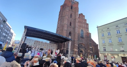 Chojnów. Orszak Trzech, a nawet Pięciu Króli