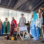 Uliczne jasełka w Głogowie