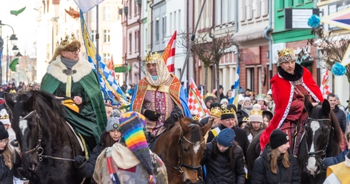 Uliczne jasełka w Głogowie