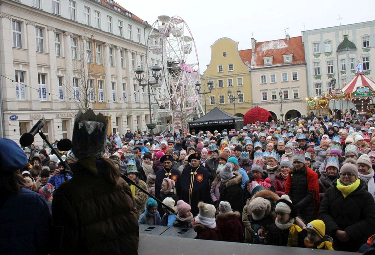 Kolędowanie na rynku