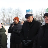 Z królami i biskupem w Łęczycy