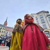 Bp Jeż: Mędrcy nie pomylili się, podążając za gwiazdą. My także potrzebujemy jej światła