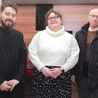 Ks. Michał Burzyński, Katarzyna Czapraga i Andrzej Mielczarek przekonują: liturgia jest ważna.