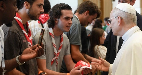 Bywają nazywani „tradyzmatykami”. Wyrasta nowe pokolenie katolików, którzy łączą nurt tradycjonalistyczny i charyzmatyczny