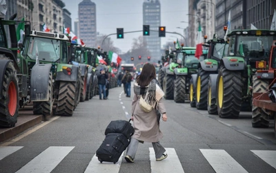 Protest przeciwko umowie w Mediolanie