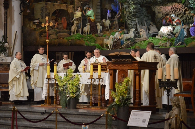 Adoracja osób konsekrowanych w Panewnikach - cz. 2