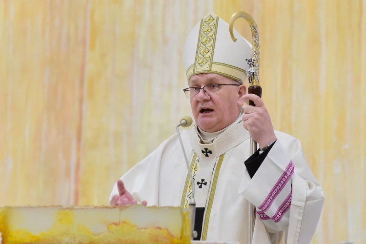 Rewolucja, której dokonuje Chrystus