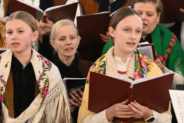 Z kolędowym repertuarem