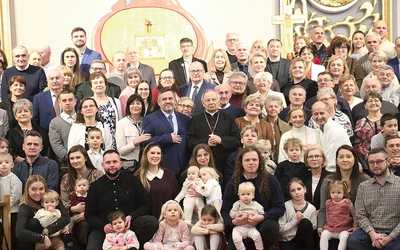 Z oazowiczami był bp Henryk Tomasik.