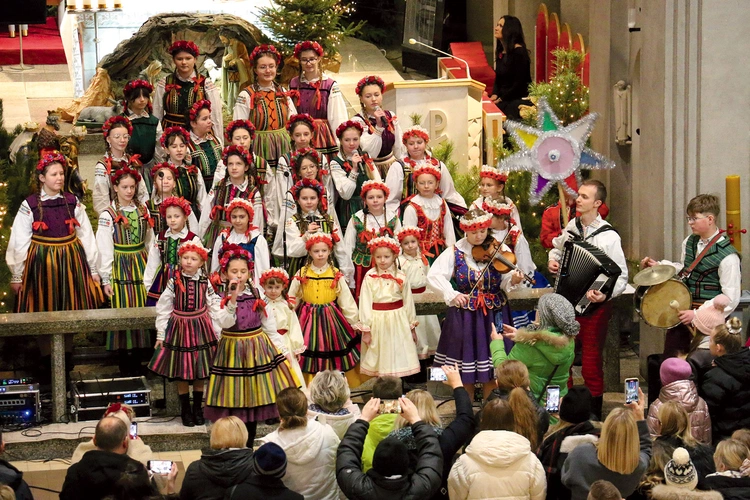 Występ został bardzo ciepło przyjęty przez parafian.