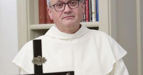 Jasna Góra, której nie widać. Czy narodowe sanktuarium może być pustelnią? 