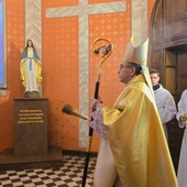 Poświęcenie kaplicy w Łyszkowicach