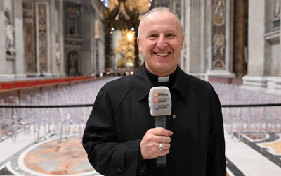 Bp Solarczyk: Papież jest bramą łaski dla całego Kościoła