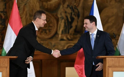 Ministrowie spraw zagranicznych Węgier i Czech