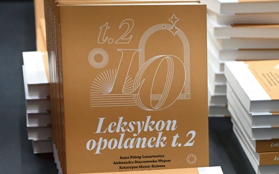 Publikacja w wersji PDF jest dostępna bezpłatnie  w serwisie zenodo.org.