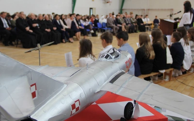 Przywróć głos Niezłomnym, Nieobecnym na lekcjach historii