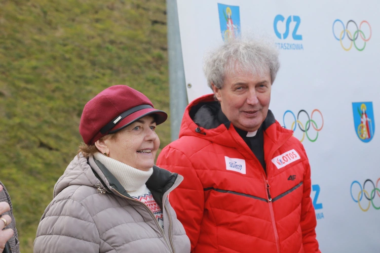 Zamiast przed komputerem - na narty!