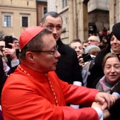 Ambasador Ukrainy dziękuje kard. Rysiowi za pomoc dla Kijowa