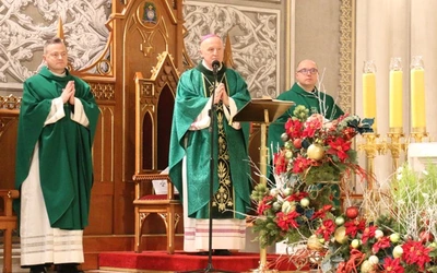 Msza św. w 5. rocznicę ingresu bp. Marka Solarczyka do katedry