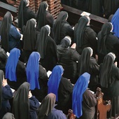 Zakon to nie „gniazdko”. O wymaganiach i sensie życia konsekrowanego