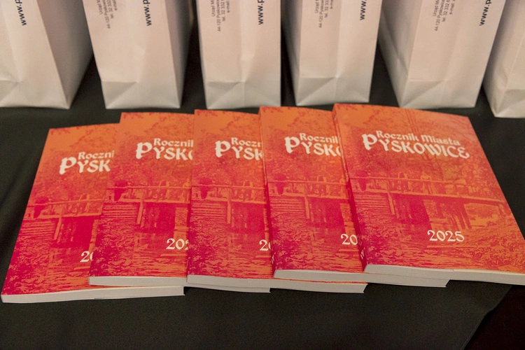 Promocja odbyła się w ratuszu.