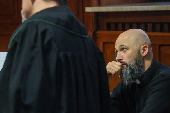 Ruszył proces przeciw ks. Olszewskiemu i innym osobom