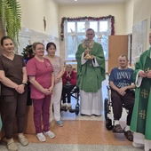 Zawsze chciała być blisko chorych, teraz odwiedza kaplice szpitalne, zakłady opieki, domy pomocy, hospicja