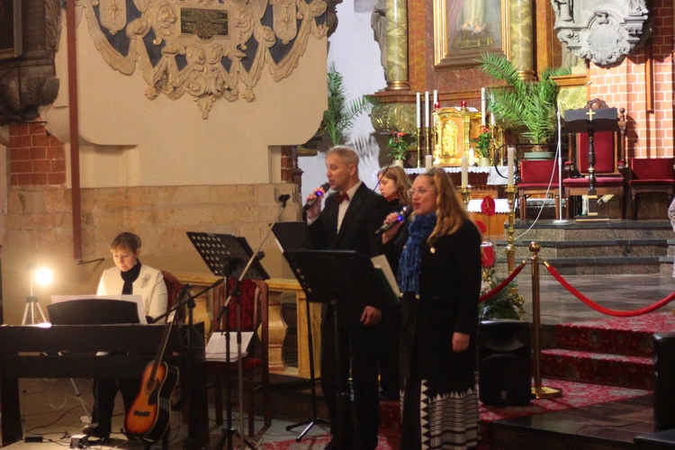 Kolędy z rodzinami zastępczymi