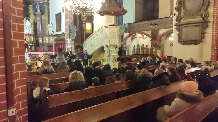 Kolędy z rodzinami zastępczymi