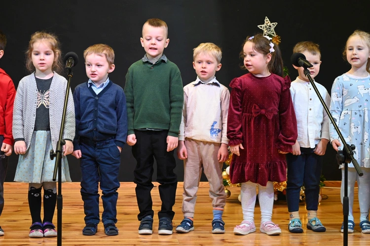 Wspólne kolędowanie przedszkolaków