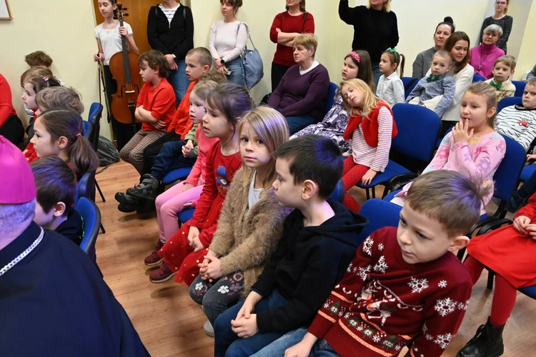 Wspólne kolędowanie przedszkolaków