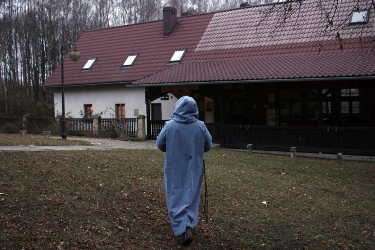 Siostra Marcela, pustelnica z Pustelni "Emmanuel" w Bryksach